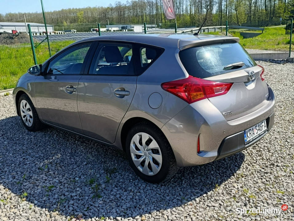Toyota Auris Bezwypadkowa Serwisowana stan małopolskie Dulowa