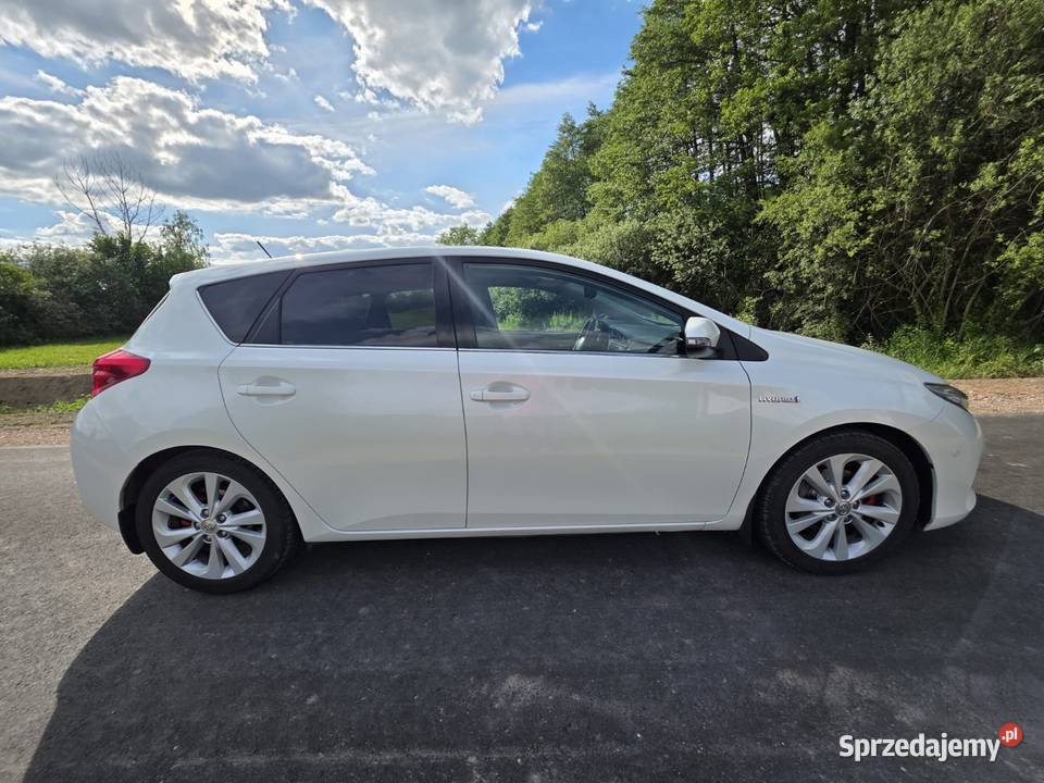 Toyota Auris nieuszkodzony Lublin