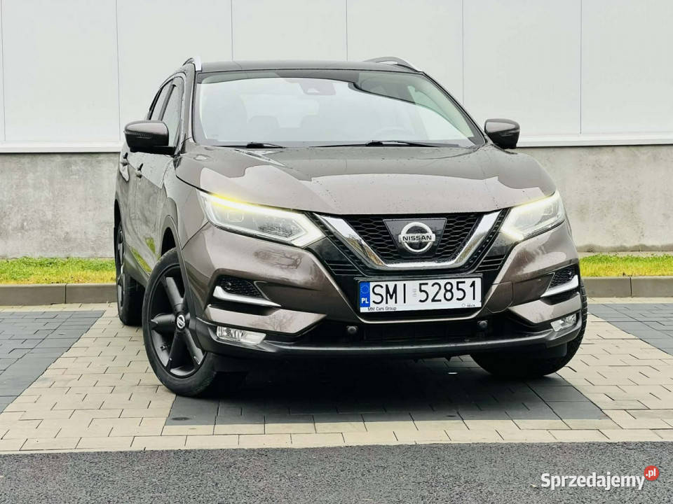 Nissan Qashqai Nissan Qashqai 12 DIGT 116 2017 r światła do jazdy dziennej