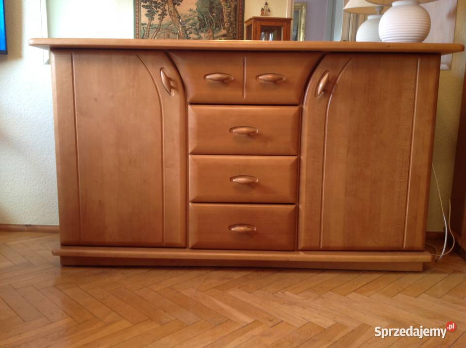 Elegancka komoda oszklona witryna z drzewa Gdańsk