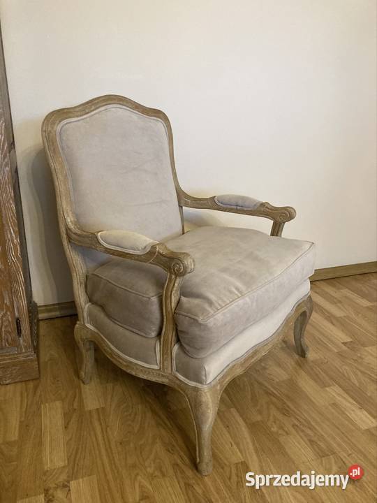 Dębowy fotel ludwikowski wielkopolskie Wilczyn