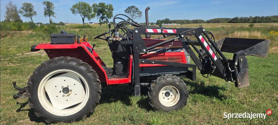 traktorek yanmar f18d z turem Żerdź sprzedam