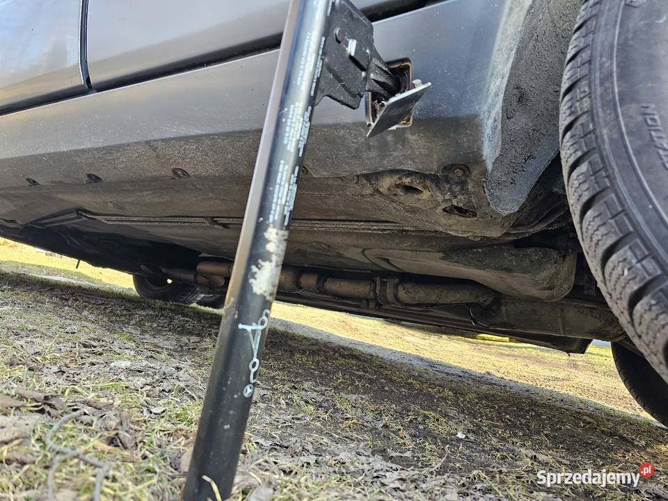 Mercedes 190 bluetooth Wąchock