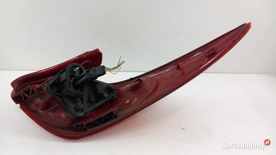 PEUGEOT 207 SW KOMBI LAMPA TYŁ LEWA osobowe