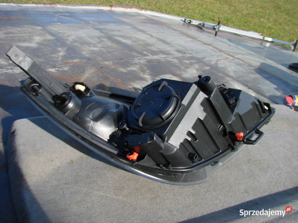 Opel Meriva B reflektor NOWY ORG KPL EU Mielec