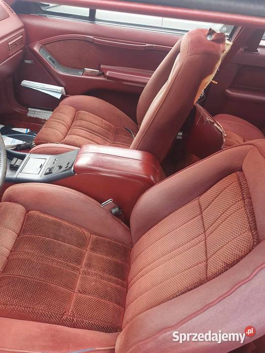 Ford thunderbird 87r benzyna