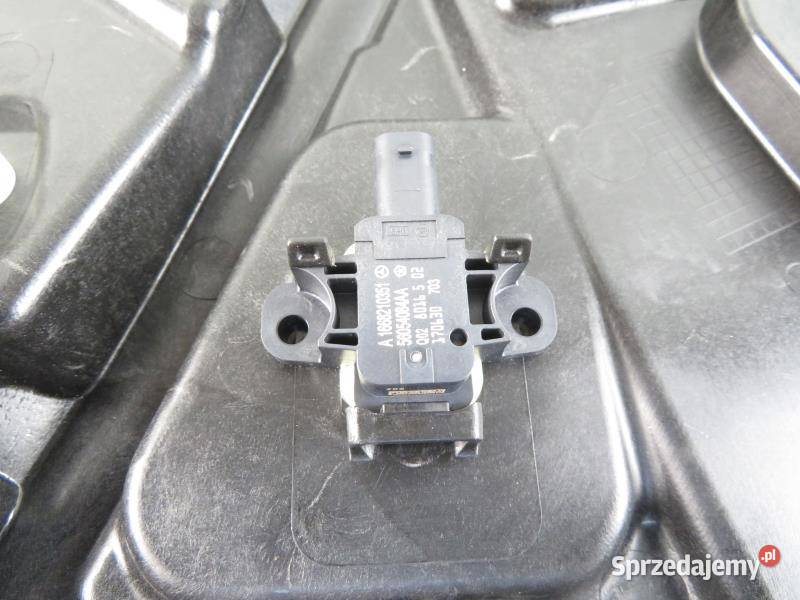 PODNOŚNIK SZYBY LEWY PRZEDNI INFINITI Q30 osobowe