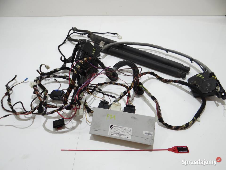 KLAPA ELEKTRYCZNA ZESTAW BMW F31 7388490 Strzyżewice