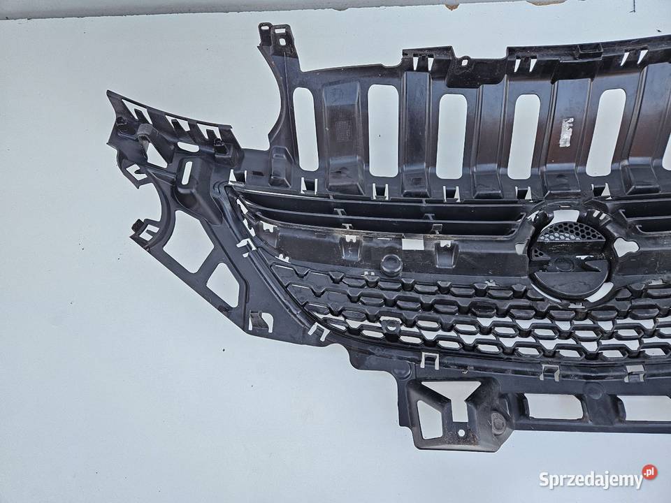 OPEL ADAM GRILL ATRAPA ZDERZAKA PRZÓD 13355289 Międzychód sprzedam