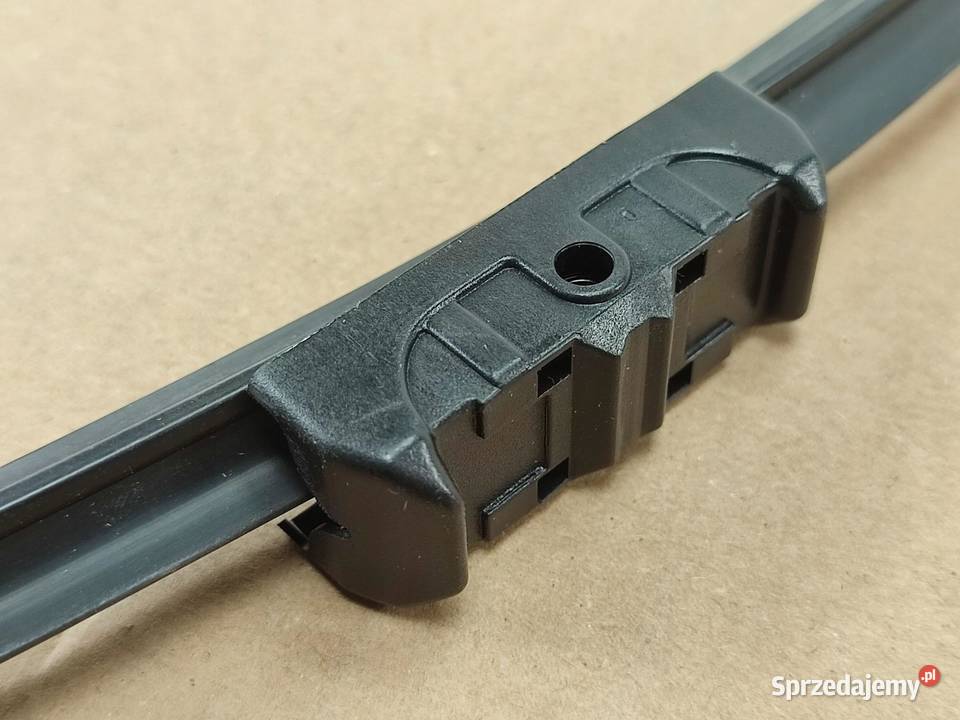PIÓRO WYCIERACZKI 580mm SAAB 93 2007 DICRA F580