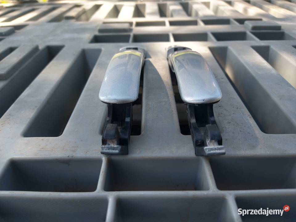 Klamka Zewnętrzna Kpl 3B0 837 207 VwSeatSkoda LP Radziszów sprzedam