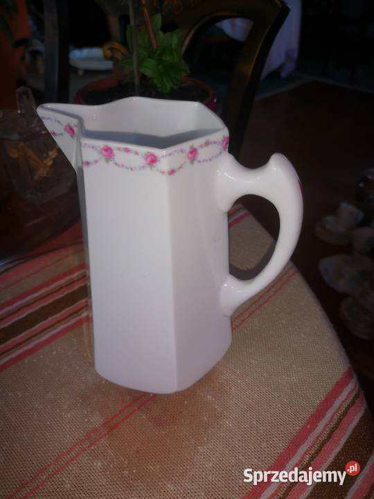 Dzbanek z malutkimi różyczkami Gustafsberg Porcelana i szkło pomorskie Gdańsk