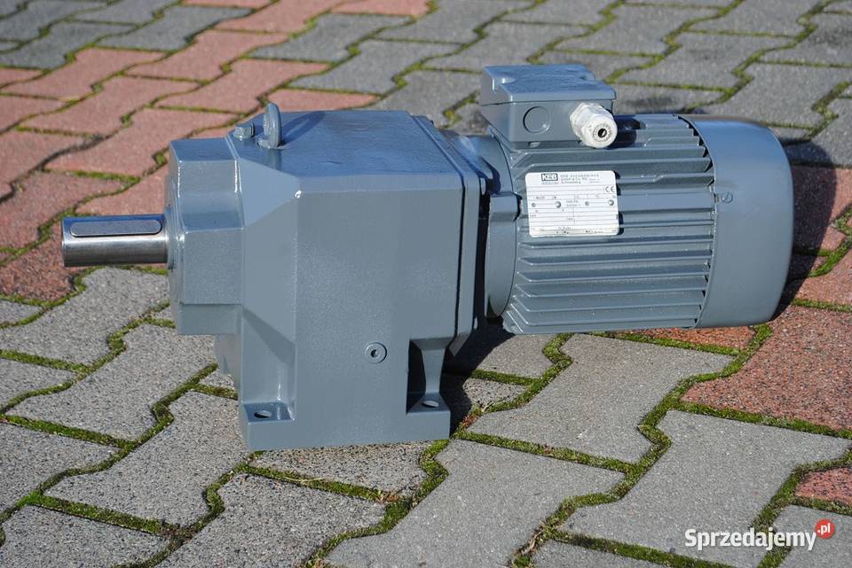 Motoreduktor 22kw 166obrmin KEB G42ADK100L4 Kargowa