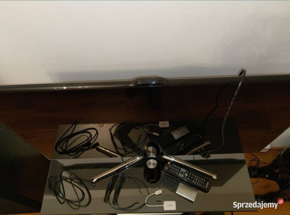 Telewizor Samsung Smart TV bogaty zestaw Elektronika Kołobrzeg sprzedam