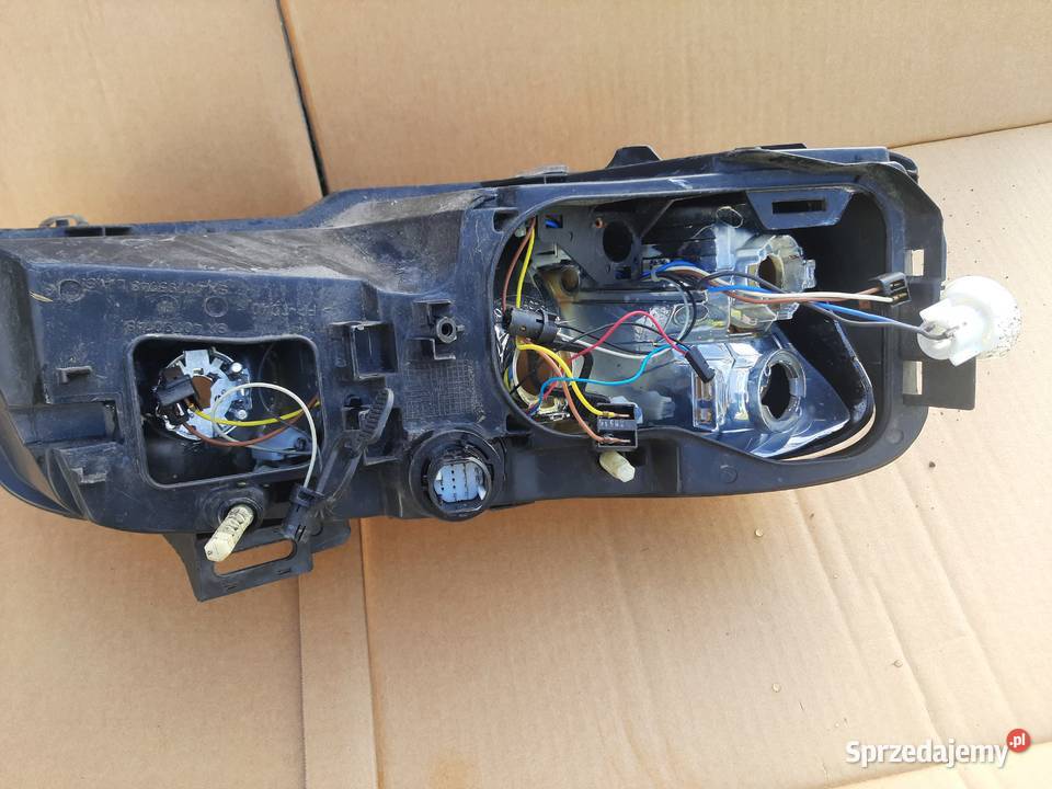 Lewa lampa reflektor Fiat Stilo 3 drzwi Łódź