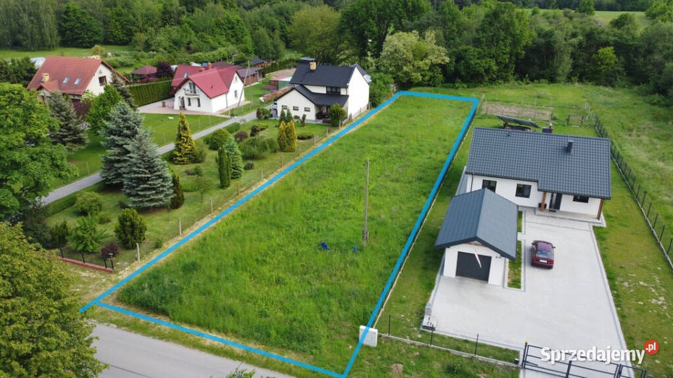 Działka budowlana 2000 m2 w Bronowicach gm Bronowice sprzedam