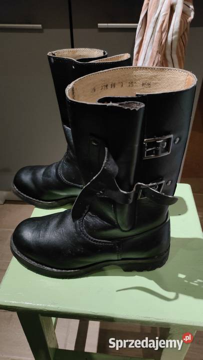 Buty wojskowe milicyjne historyczne Gorzów Wielkopolski