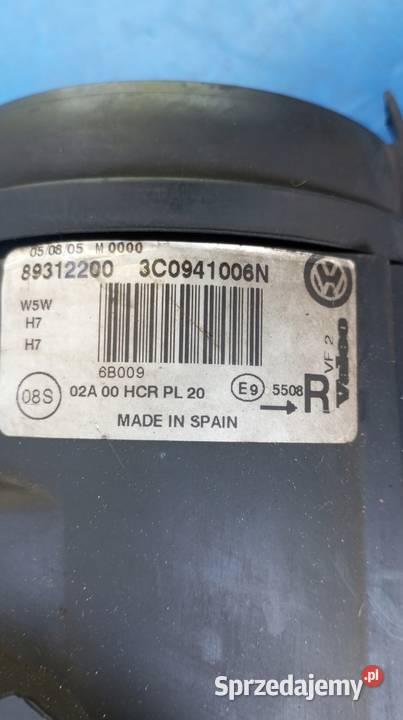 LAMPA REFLEKTOR PRAWY PRZÓD EU VW PASSAT B6 Oświetlenie sprzedam