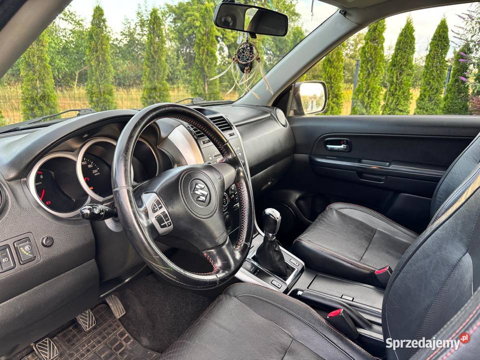 Suzuki Grand Vitara 2008 LPG zadbany egzemplarz 1600cm3 Grand Vitara Dąbrówka Duża sprzedam