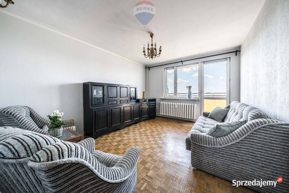 Trzy pokoje winda balkon Łazarz Poznań