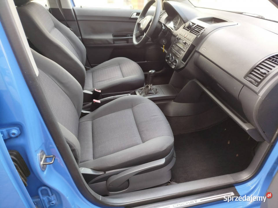 Volkswagen Polo 5 drzwi klima zadbany benzyna w Samochody osobowe kujawsko-pomorskie Toruń