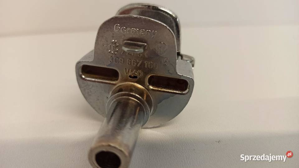 VW TIGUAN UCHWYT BAGAŻNIKA 3C9867160