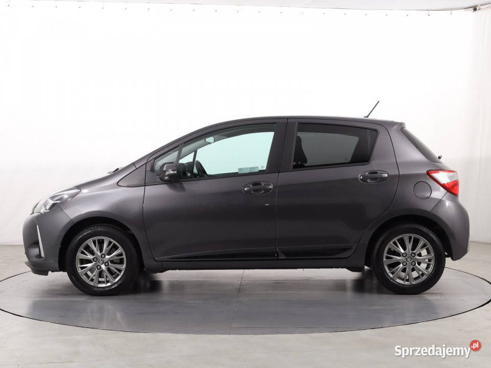 Toyota Yaris 15 Dual VVTi elektryczne szyby Samochody osobowe