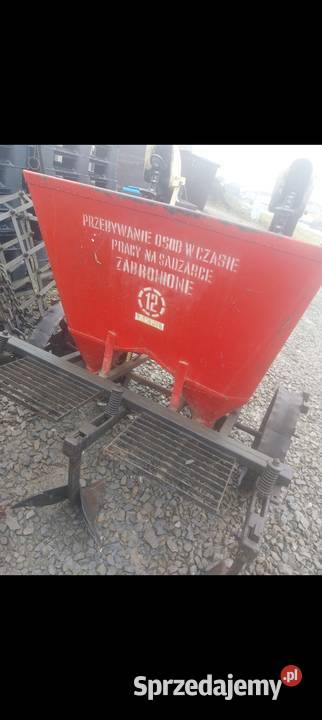 nowa Sadzarka do ziemniaków akpil z orginalnym nieuszkodzony Siewniki i sadzarki Nowy Sącz