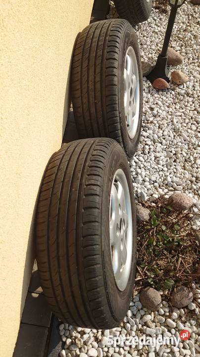 Felgi 4 x 100 13 z oponami Barumi Nokian Letnie Hażlach