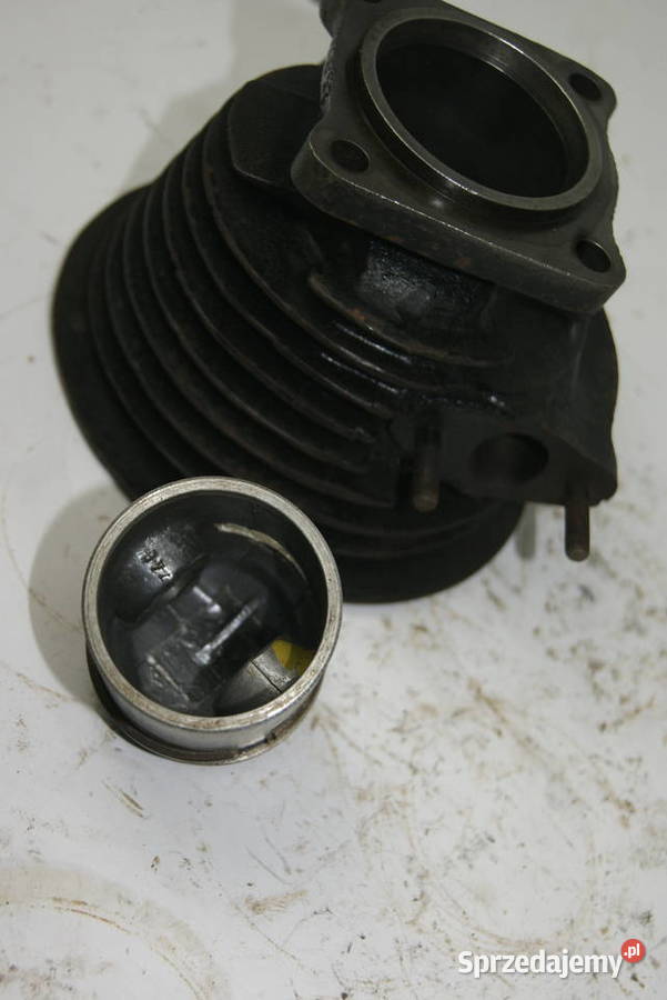 CYLINDER Z NOWYM TŁOKIEM SACHS 100 WANDERER NSU Rybnik