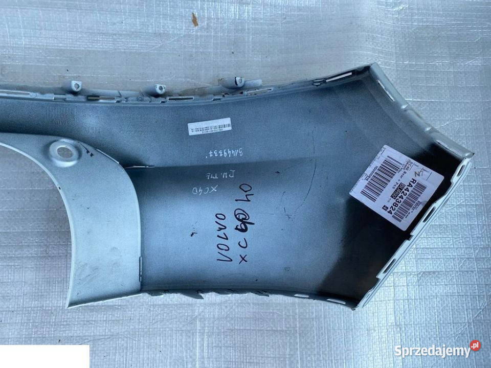 VOLVO XC40 NAROŻNIK ZDERZAKA PRAWY TYŁ 31449337 osobowe Kozubszczyzna