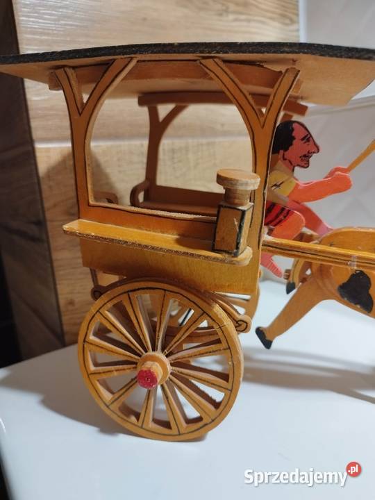 Miniatura wozu ciągniętego wołu Inowrocław