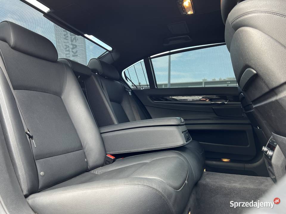 BMW 740 2015 mazowieckie