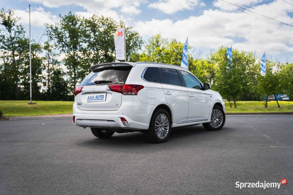 Mitsubishi Outlander 24 PHEV
