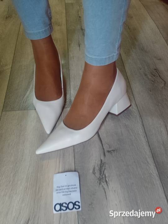 41 ASOS Design Białe czółenka wieczorowe w szpic małopolskie Kraków sprzedam
