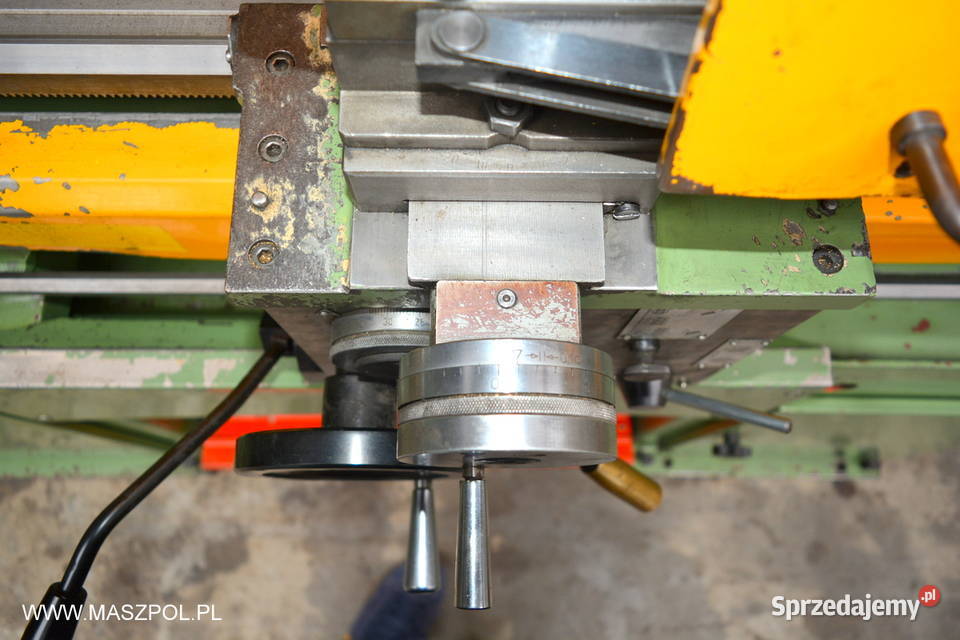 Tokarka do metalu ZMM SLIVEN HU 310 X 750 2001 Głowno