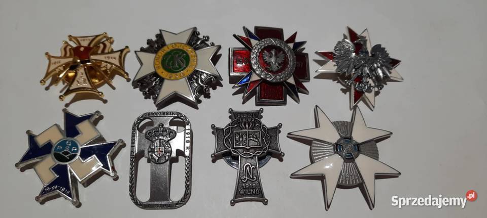 ODZNAKI 8 repliki kolekcjonerskie