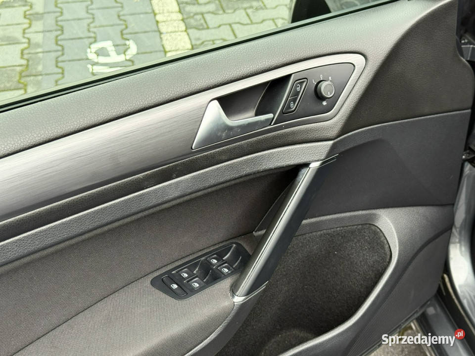 Volkswagen Golf VII 2012 benzyna Tychy