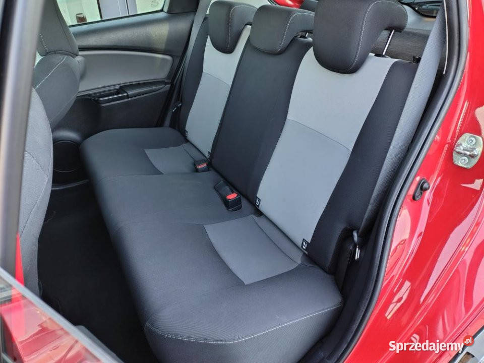 Toyota Yaris 2019r Salon Kamera cofania Tempomat 1496cm3 Poznań
