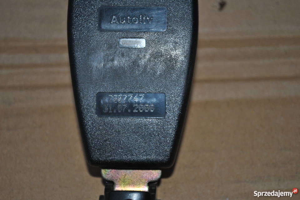 Zaczep pasa bezpieczeństwa lewy tylny BMW E46 Poręba