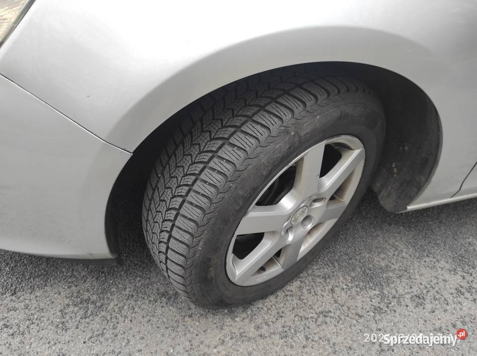 Opel Astra 17 kombi 17cdti isuzu Kalonka