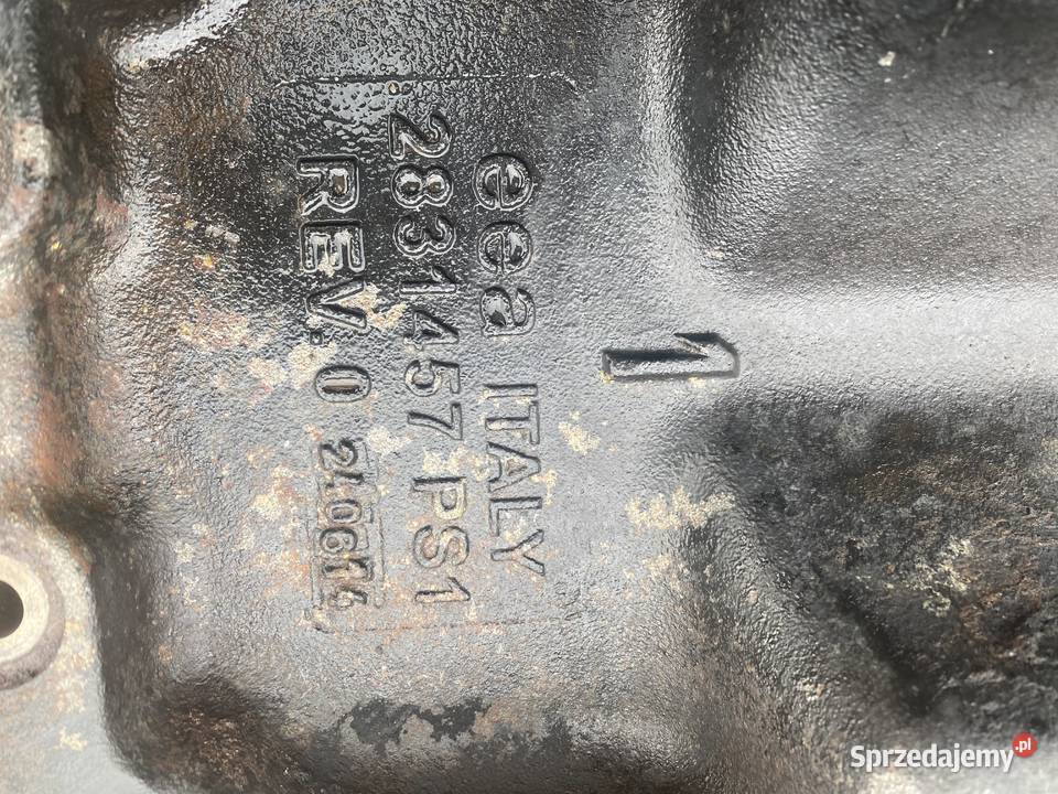 MISKA OLEJOWA HOLLAND T6125 2831457 Do kombajnów Kielce