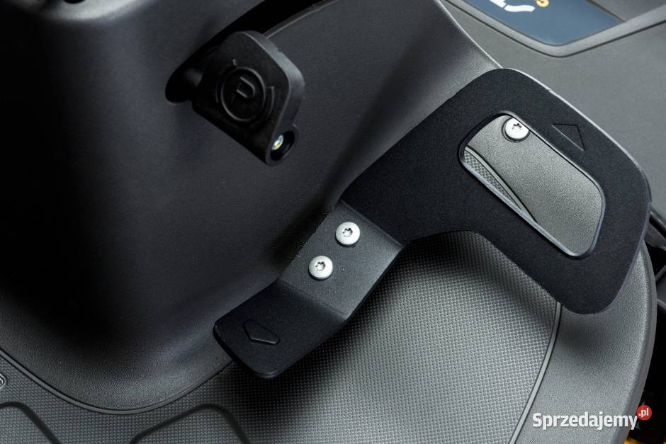 Traktor ogrodowy Park 300Agregat Combi 95Q Kobiele Wielkie