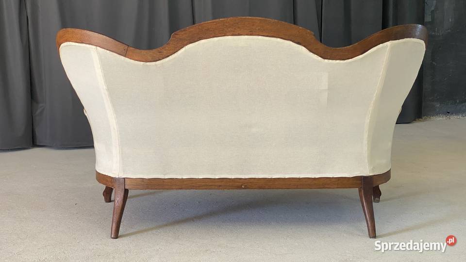 Elegancka sofa ludwikowska rzeźbiona rama Budno