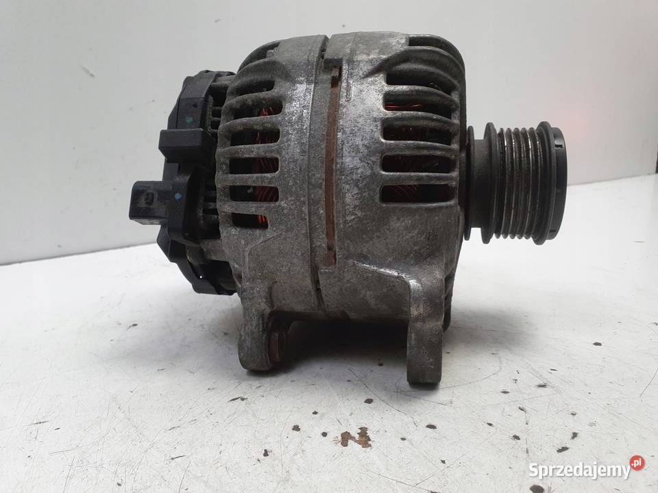 VW Golf V 19 TDI ALTERNATOR bosch 06F903023F Janów