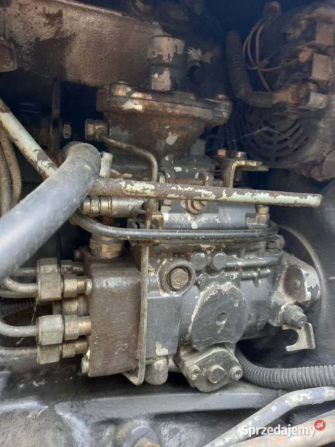 Pompa wtryskowa ford holland 8260 Krasnystaw sprzedam
