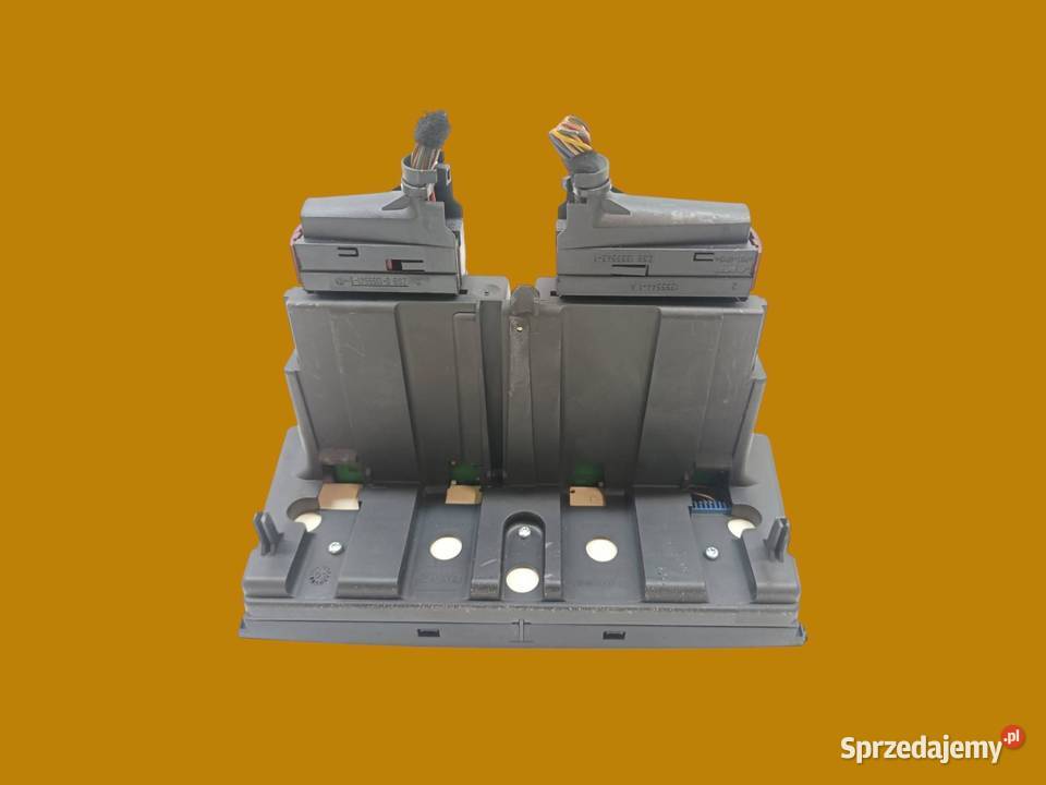 PANEL NAWIEWU 12803221AA Saab 93 II 20022014 sprzedam