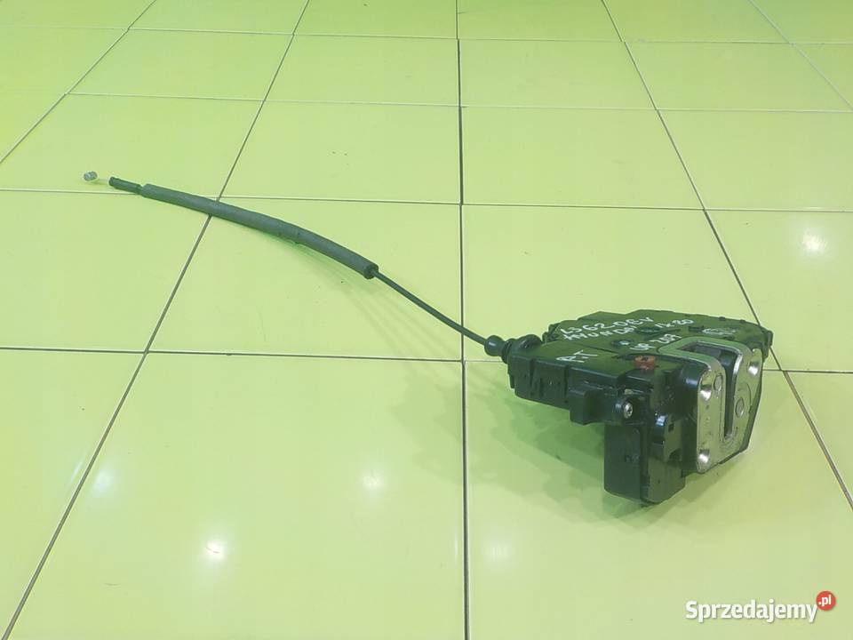 HYUNDAI ix20 16 CRDI 13r 5D zamek drzwi prawy Suków sprzedam