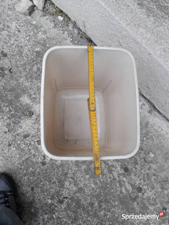 Kosz plastikowy szary w drobne czarne cętki Pokój dziecięcy małopolskie Kraków