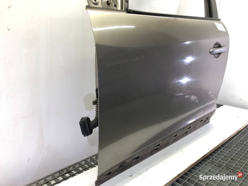 DRZWI LEWY PRZÓD RENAULT MEGANE III Hatchback sprzedam